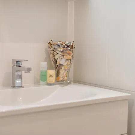 Mascotte 0110 Apartment *