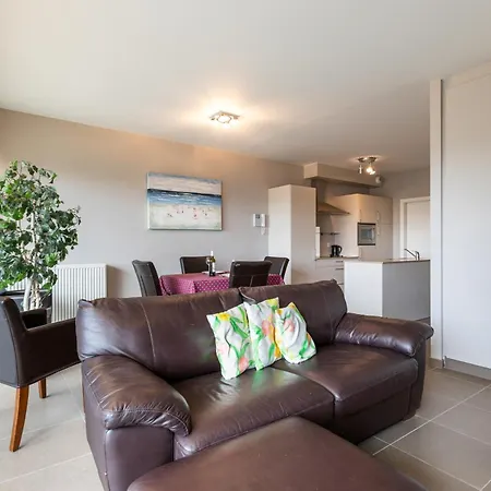 Mascotte 0110 Apartment